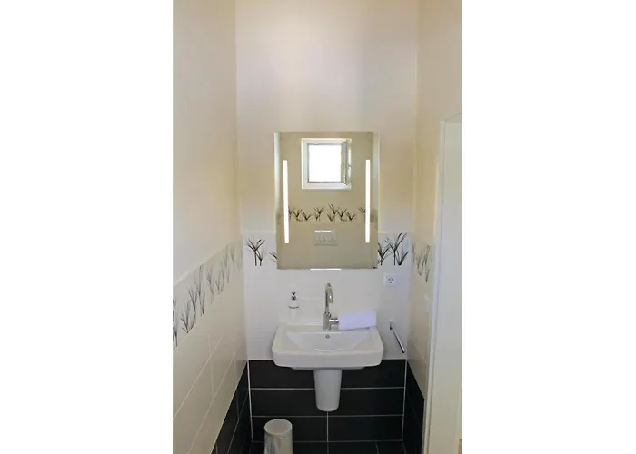 Semesterbostad Stunning In With Sauna